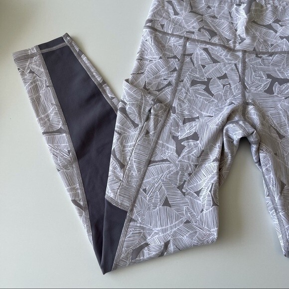 Athleta Palm All 7/8 Tight Legging Pant Gray Size Small - Picture 5 of 12